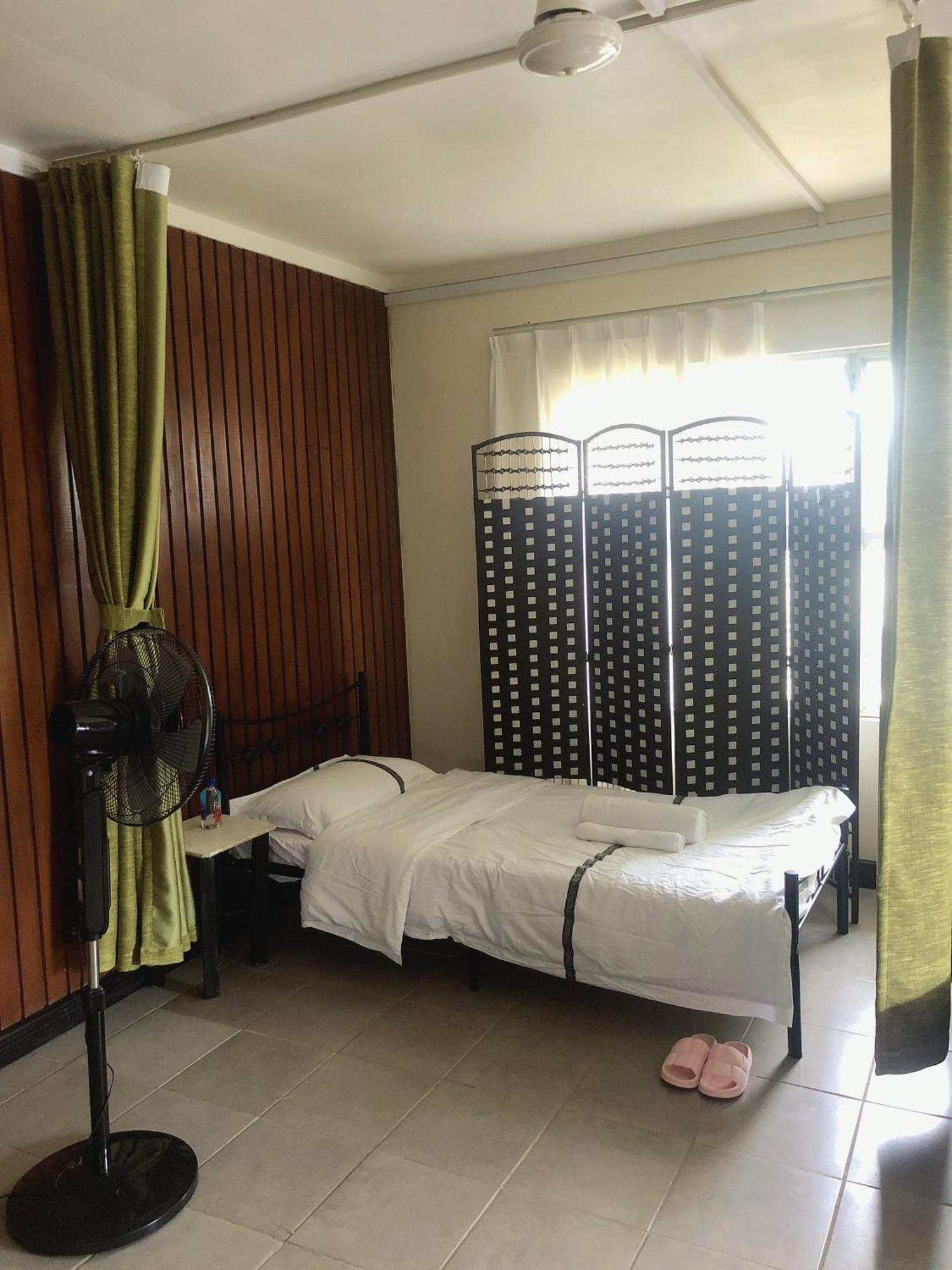 Cc Airport Rooms Nadi Exterior photo